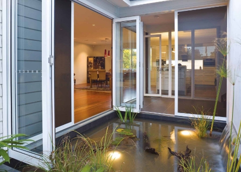 retractable-patio-doors